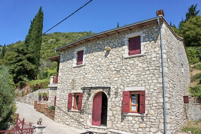 Sfakiotes Traditional Charme 01.jpg